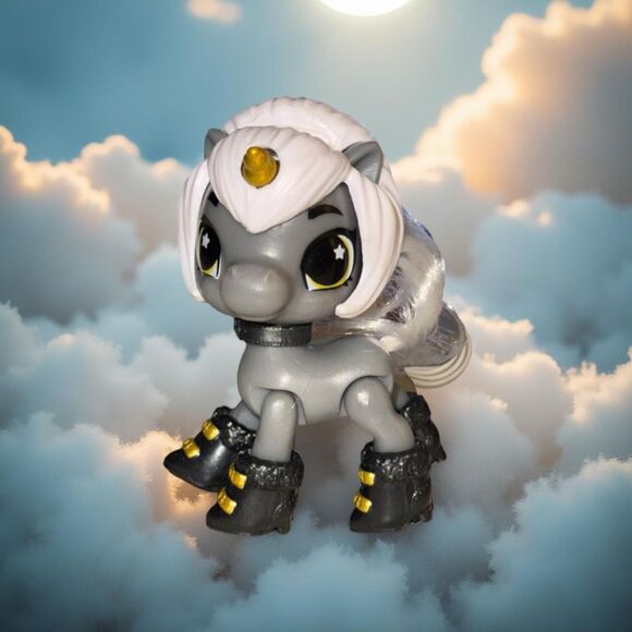 Zuru 5 Verra Surprise Unicorn Squad Series 7 Capsule Unicorn Pony B19 - Picture 1 of 4